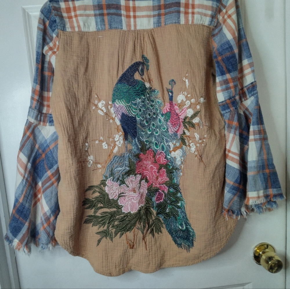 Aratta Silent Journey Embroidered Peacock Tunic Size M - Picture 10 of 10